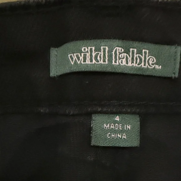 Wild Fable Black Floral Women Jeans Size 4 - Picture 3 of 6